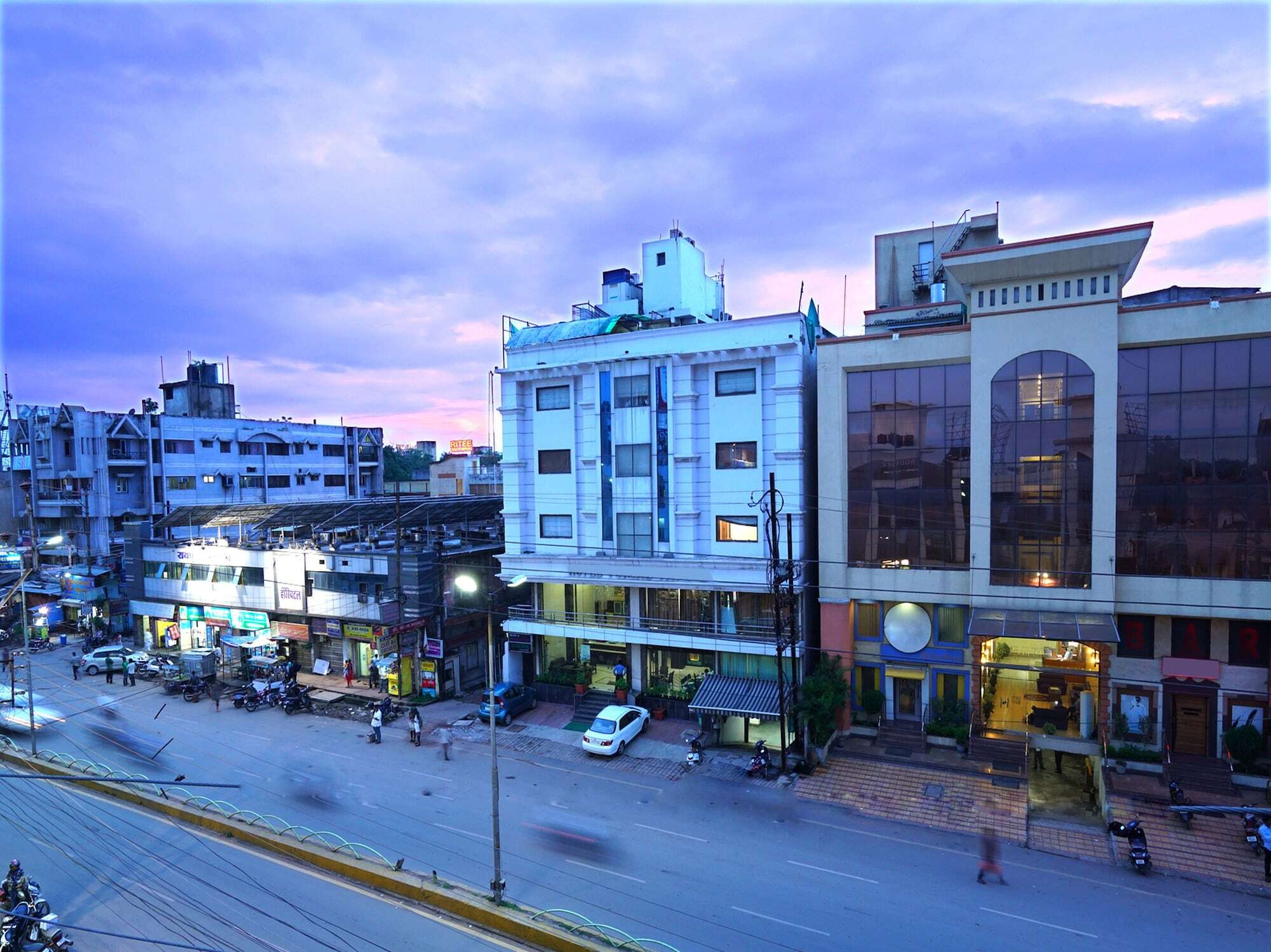 Oyo 6449 Hotel Satlaj Raipur  ภายนอก รูปภาพ
